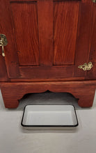 Load image into Gallery viewer, Ice Box Mini Bar with drip pan